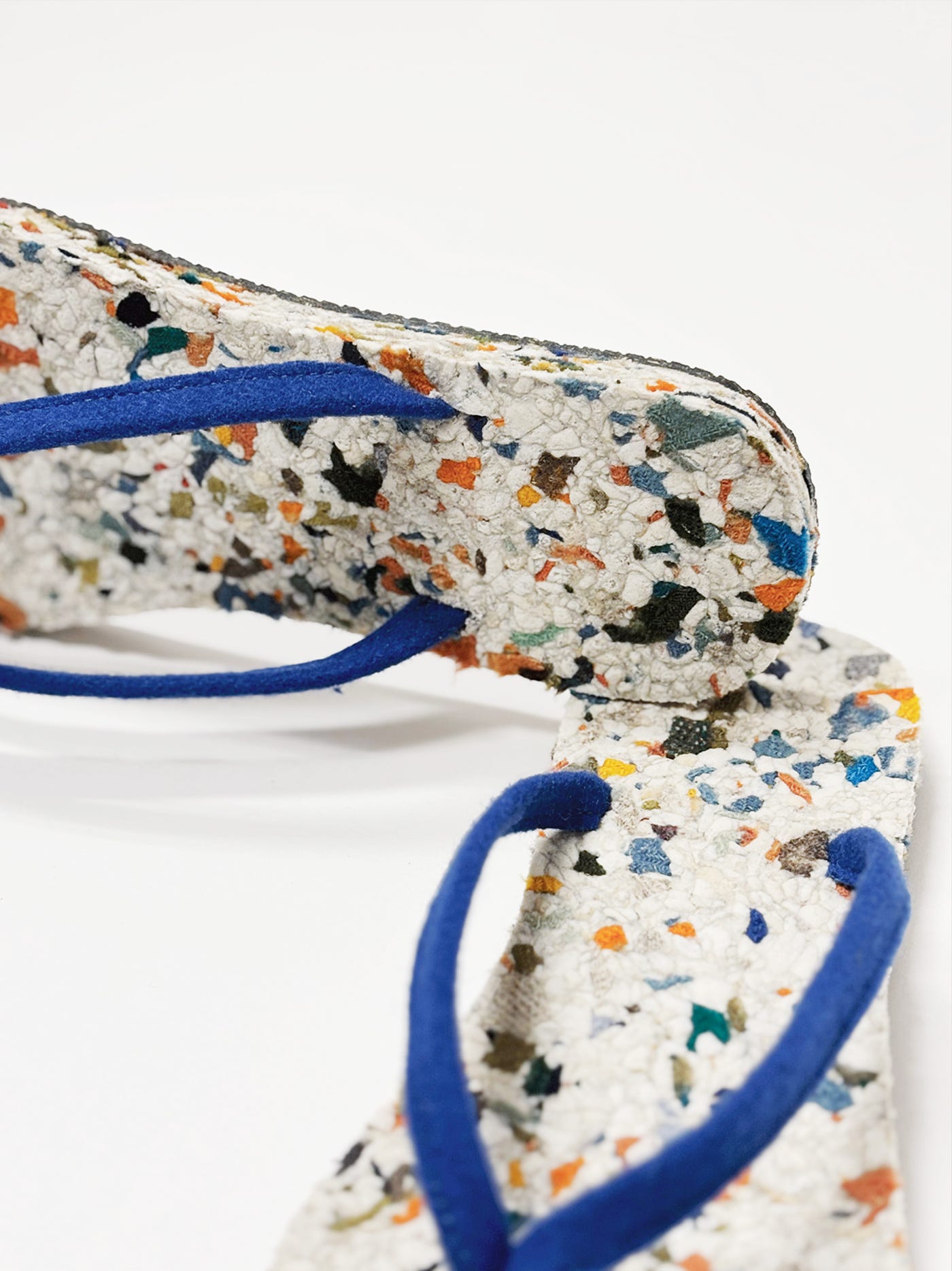 Chinelo Reloved